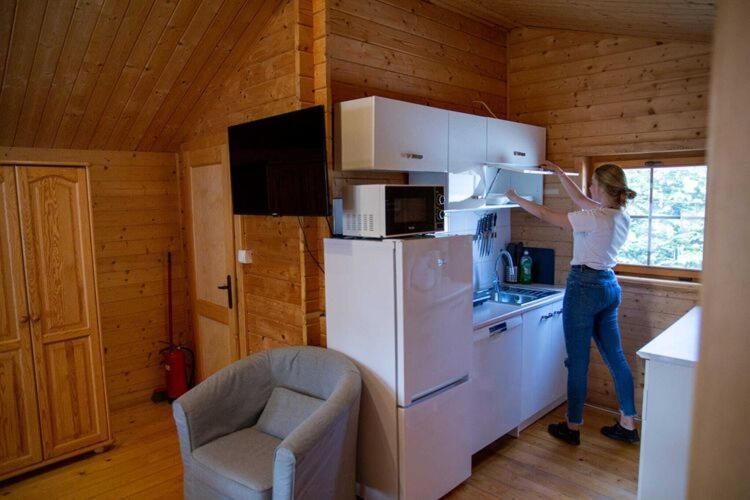 Comfortable Bungalow With A Covered Terrace, For 6 People, Miedzyzdroje Bagian luar foto
